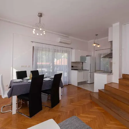 Tatil Evi In 15536 Ika